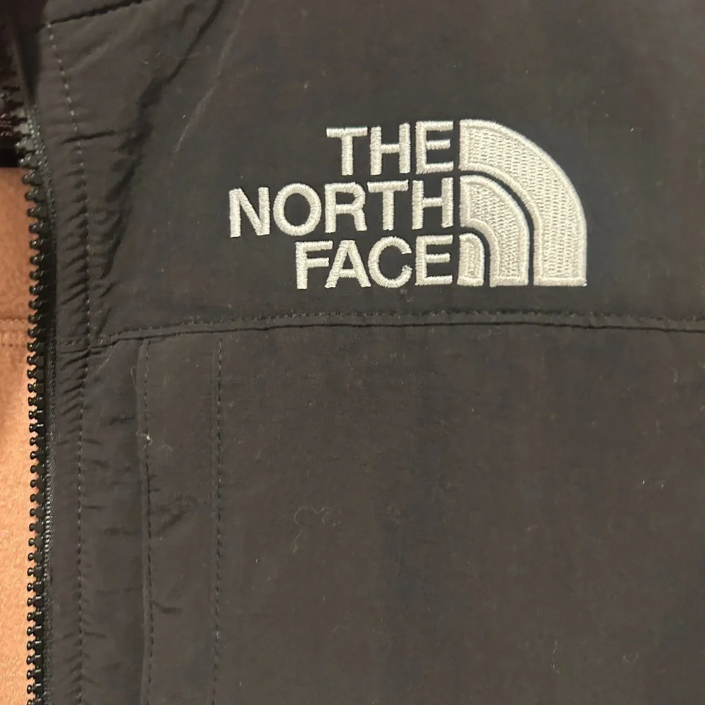The North Face Full Zip Polartec Jacket Almond Butter Youth/Teen XL (14/16)